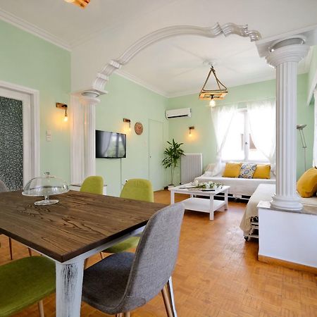 Kosta'S Cottage House Atenas Exterior foto