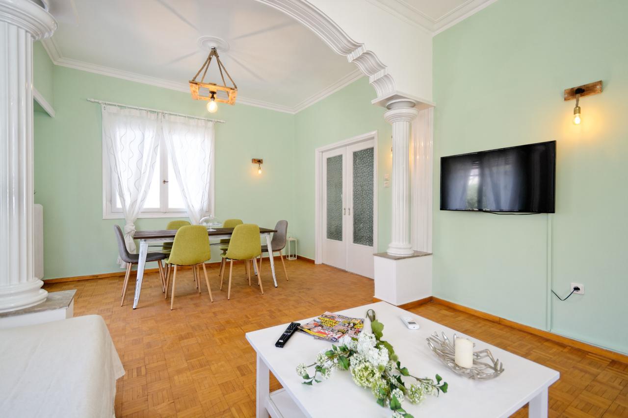 Kosta'S Cottage House Atenas Exterior foto