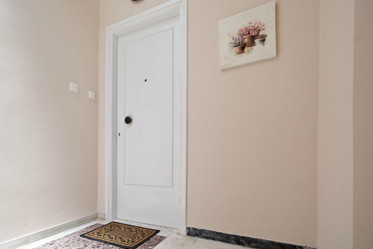 Kosta'S Cottage House Atenas Exterior foto