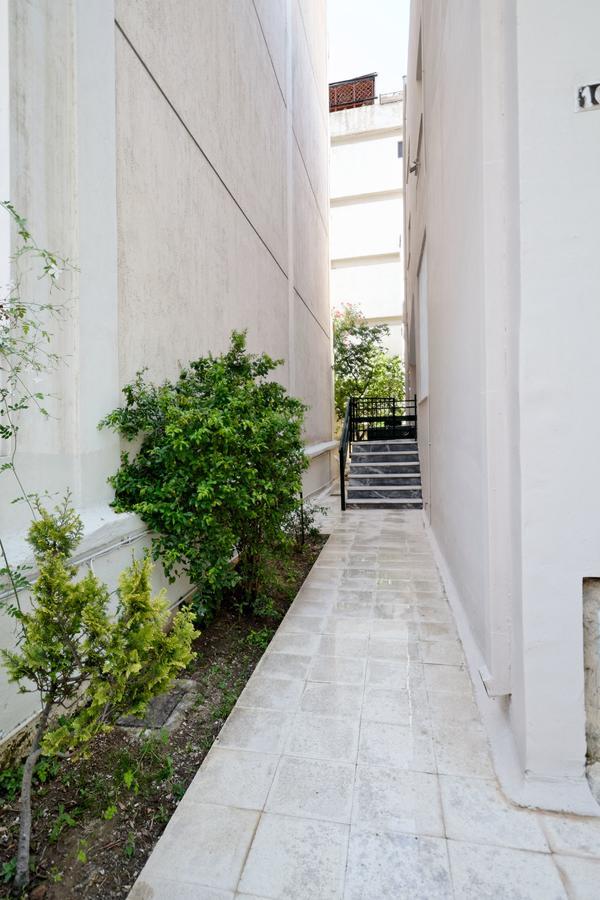 Kosta'S Cottage House Atenas Exterior foto